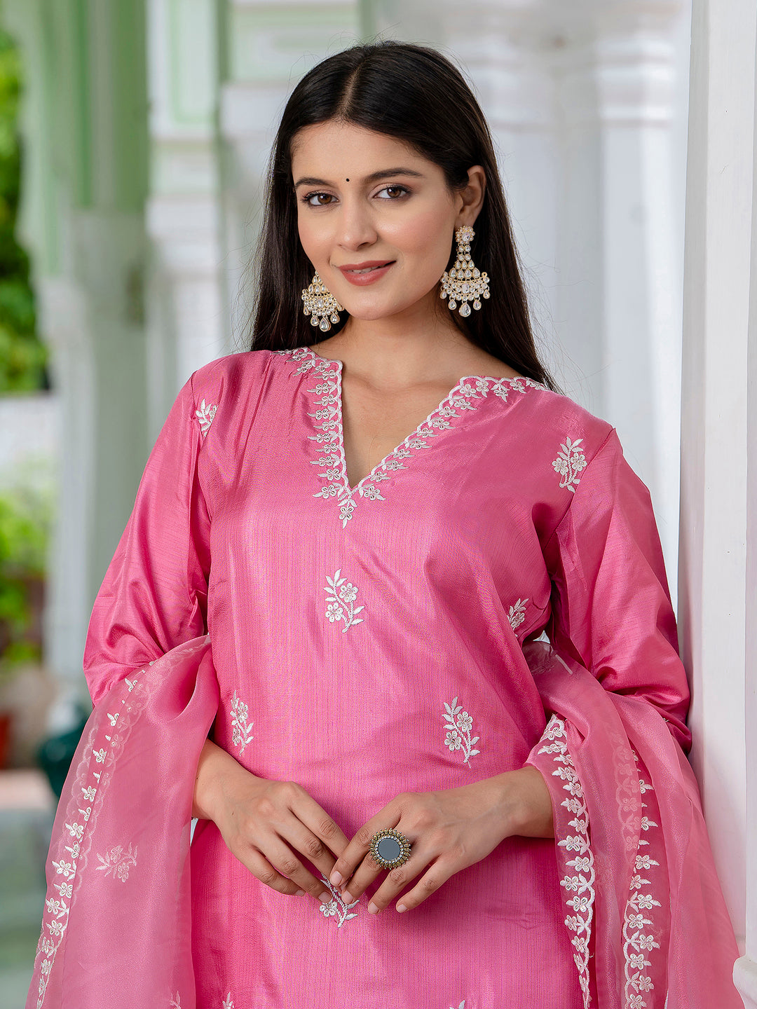 Pink Women's Silk Blend Embroidered Kurta with Pant & Dupatta Set - FitVibe Fashion