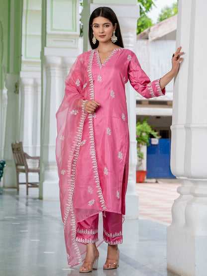 Pink Women's Silk Blend Embroidered Kurta with Pant & Dupatta Set - FitVibe Fashion