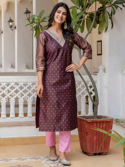 Women Embroidered Silk Blend Straight Kurta - FitVibe Fashion