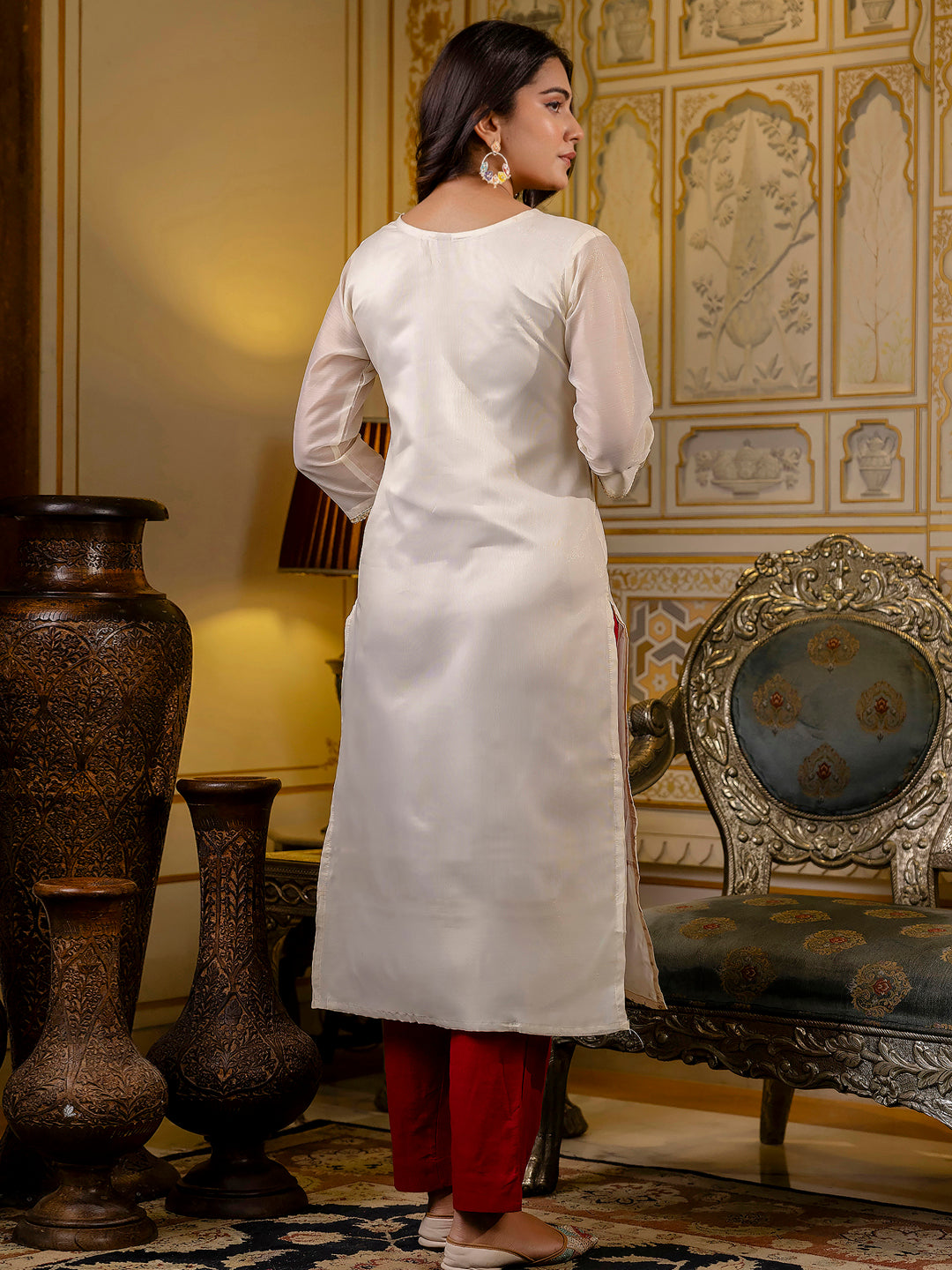 Women Embroidered Silk Blend Straight Kurta - FitVibe Fashion