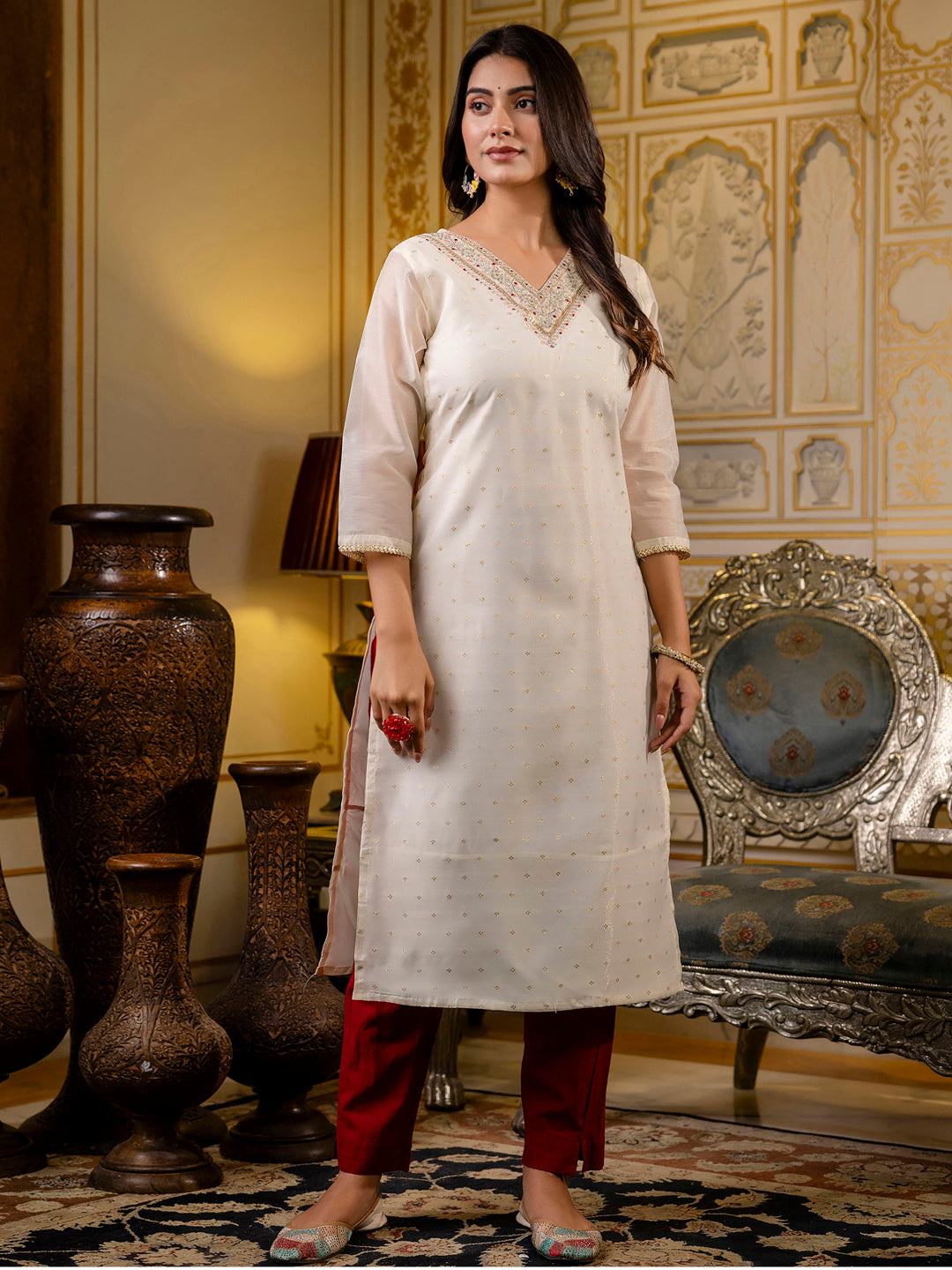 Women Embroidered Silk Blend Straight Kurta - FitVibe Fashion