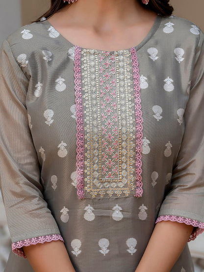 Women Embroidered Silk Blend Straight Kurta - FitVibe Fashion