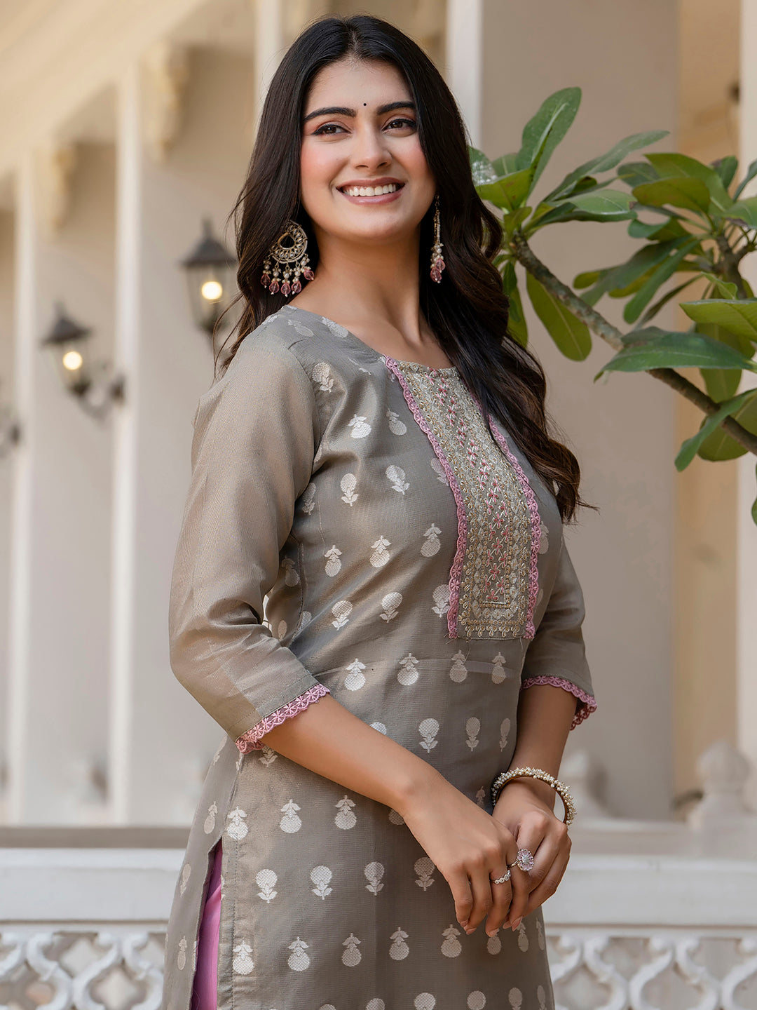 Women Embroidered Silk Blend Straight Kurta - FitVibe Fashion