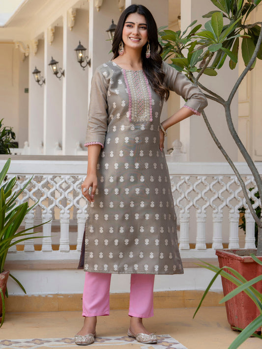 Women Embroidered Silk Blend Straight Kurta - FitVibe Fashion