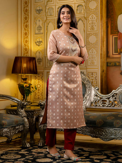 Women Embroidered Silk Blend Straight Kurta - FitVibe Fashion