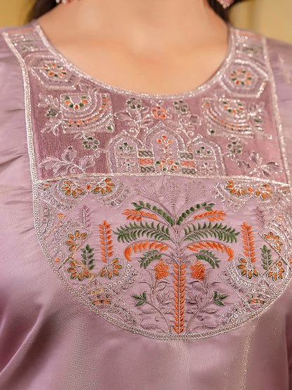 Women Embroidered shimmer Silk Blend Straight Kurta - FitVibe Fashion