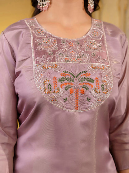 Women Embroidered shimmer Silk Blend Straight Kurta - FitVibe Fashion