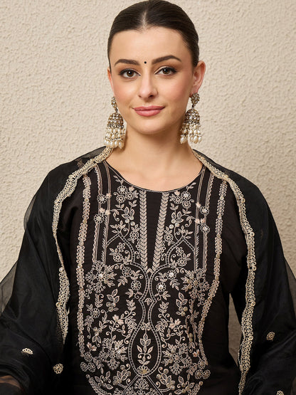 Rutt Raas Black Embroidered Straight Suit Set - FitVibe Fashion