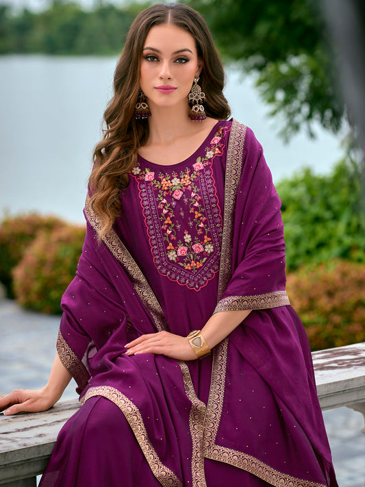 Women Silk Blend Kurta Pant Dupatta Set - FitVibe Fashion