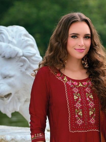 Women Silk Blend Kurta Pant Dupatta Set - FitVibe Fashion