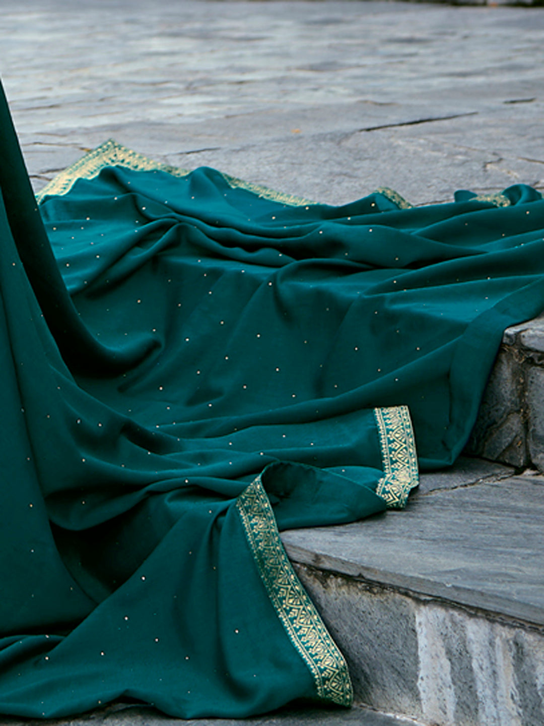 Women Silk Blend Kurta Pant Dupatta Set - FitVibe Fashion