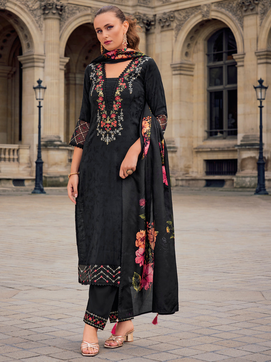 Women Silk Blend Kurta Pant Dupatta Set - FitVibe Fashion