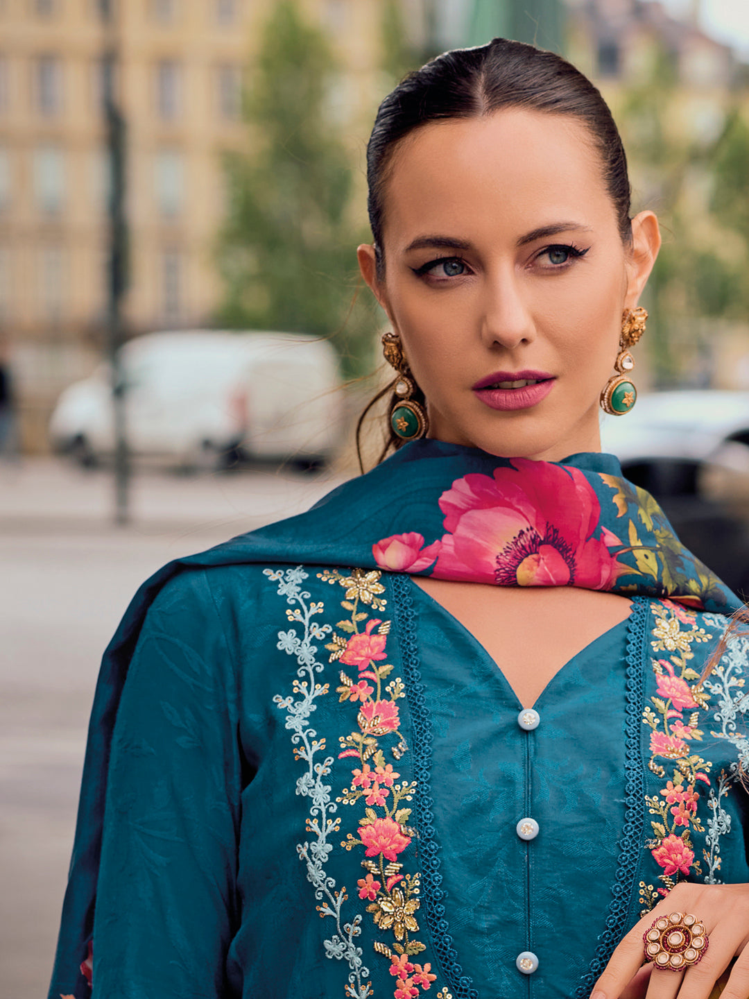 Women Silk Blend Kurta Pant Dupatta Set - FitVibe Fashion