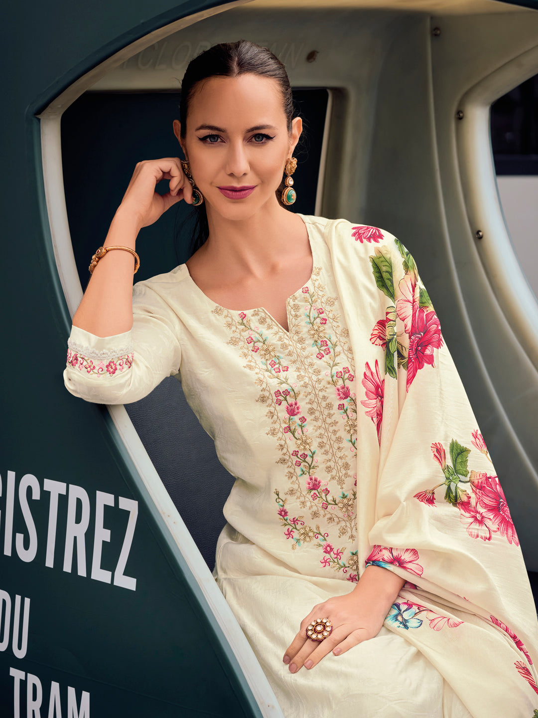 Women Silk Blend Kurta Pant Dupatta Set - FitVibe Fashion