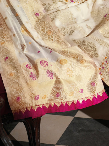 Women Silk Blend Kurta Pant Dupatta Set - FitVibe Fashion