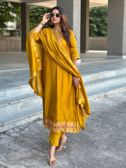 Balan Yellow Embroidered Silk Blend Anarkali Suit Set With Dupatta - FitVibe Fashion