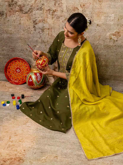 Women Kurta and Pant Sets Silk Blend Fabric - FitVibe Fashion