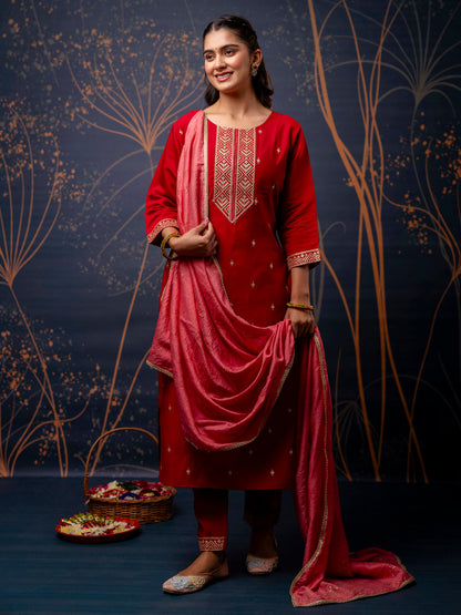 Women Kurta and Pant Sets Silk Blend Fabric - FitVibe Fashion