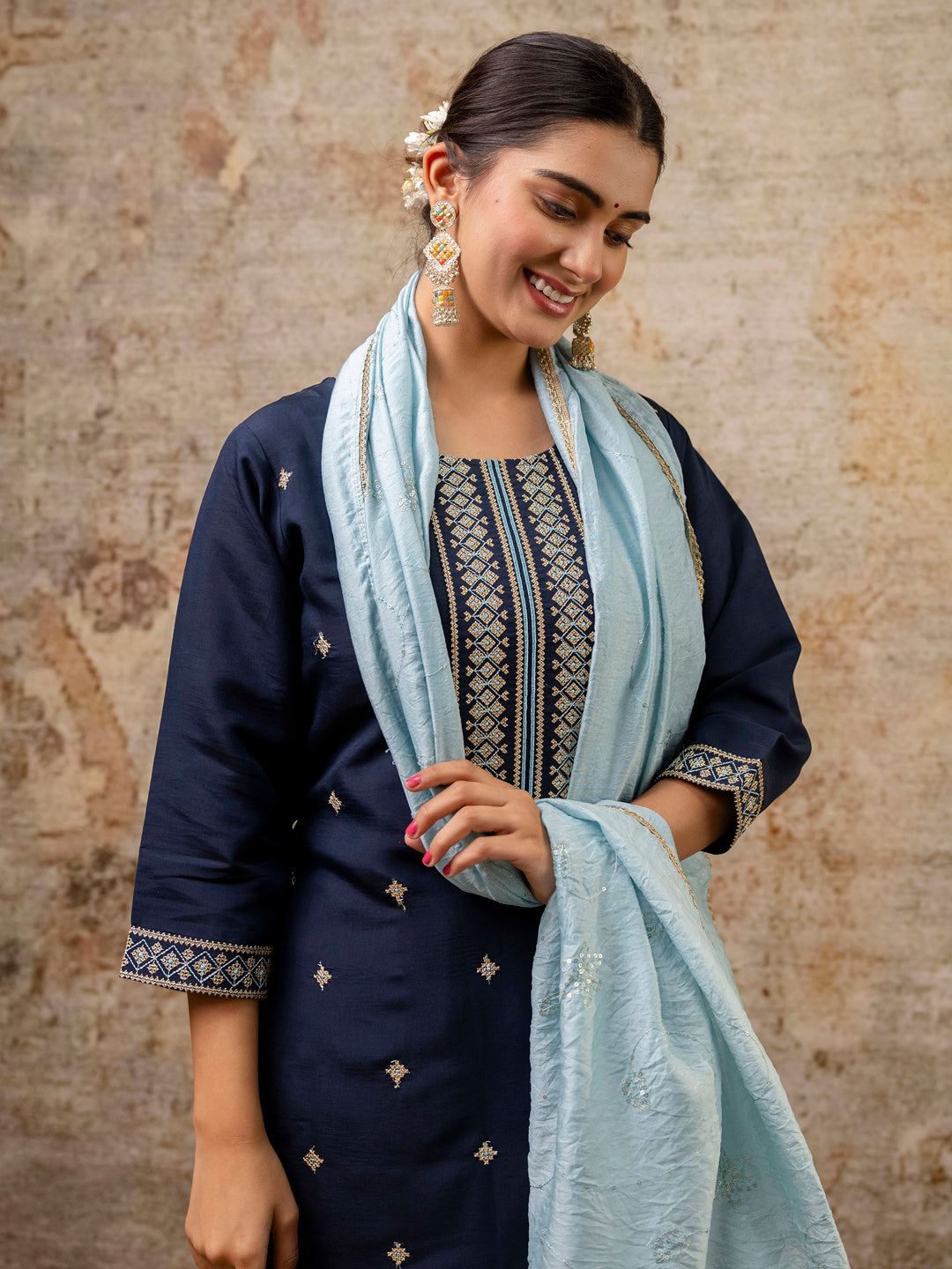 Women Kurta and Pant Sets Silk Blend Fabric - FitVibe Fashion