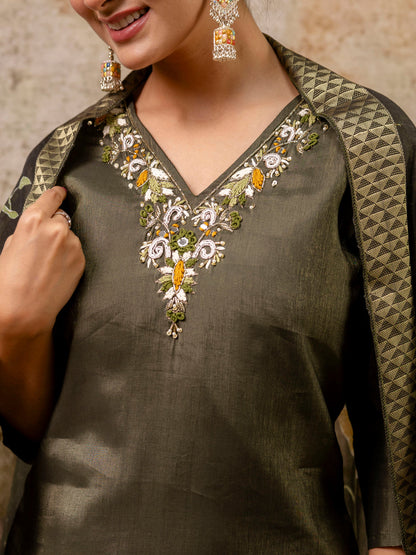 Women Kurta and Pant Sets Simar Silk fabric - FitVibe Fashion