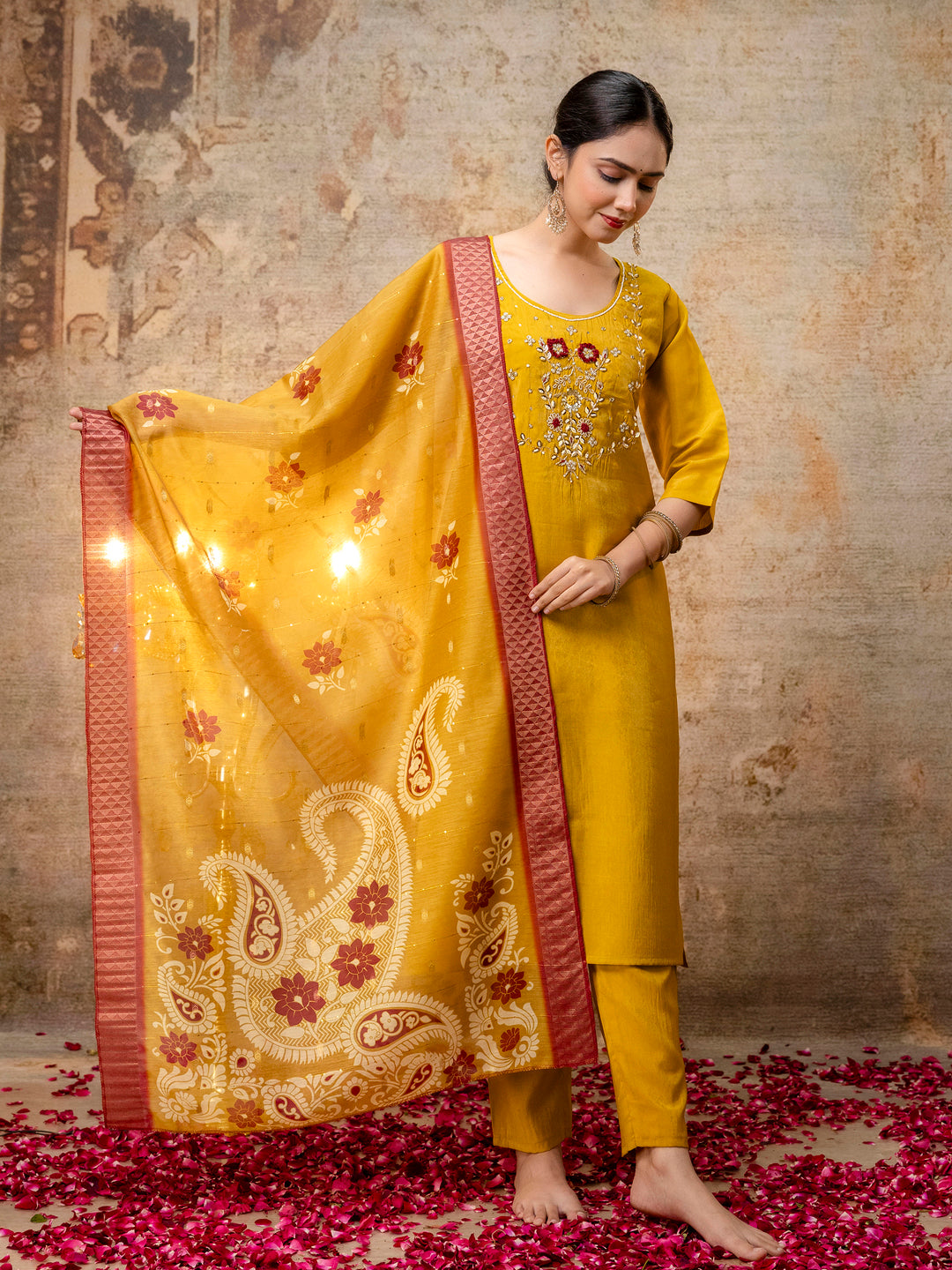 Women Kurta and Pant Sets Simar Silk fabric - FitVibe Fashion