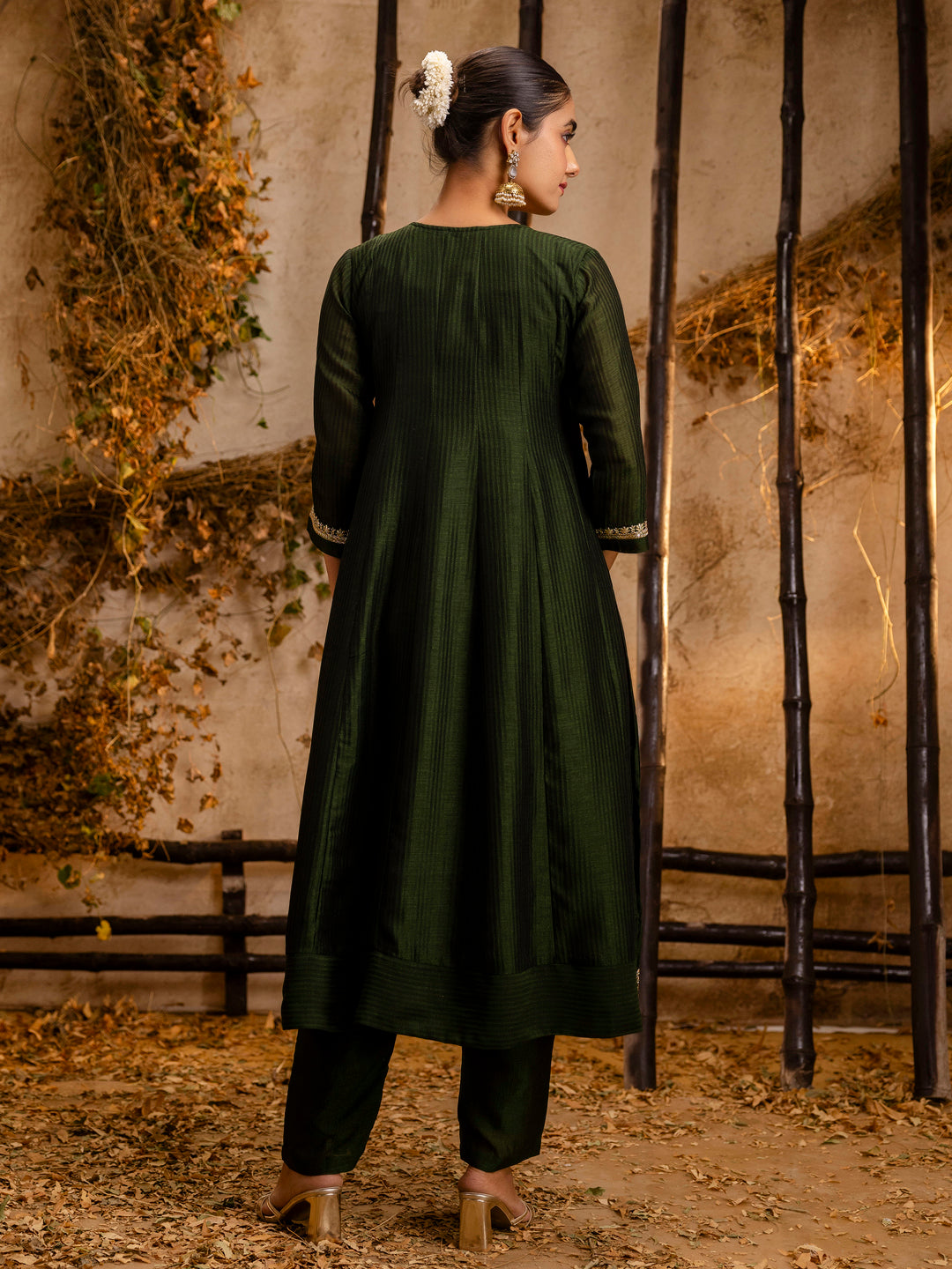 Women's Embroidered Silk Blend Anarkali Kurta Pant With Dupatta Set - FitVibe Fashion