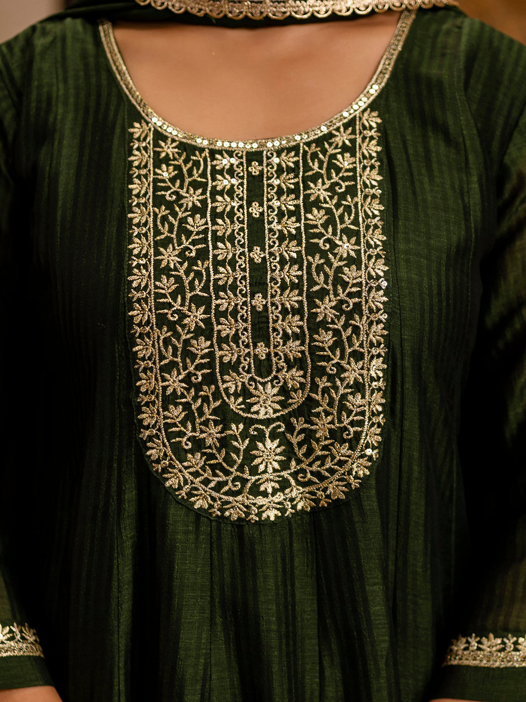 Women's Embroidered Silk Blend Anarkali Kurta Pant With Dupatta Set - FitVibe Fashion