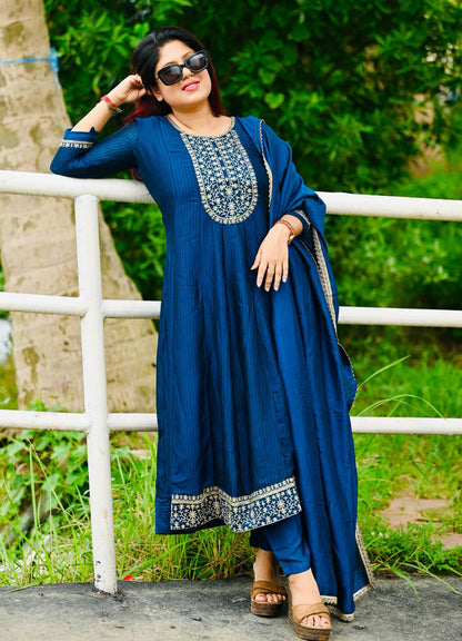 Saaz Teal Embroidered Silk Blend Anarkali Kurta Pant With Dupatta Set - FitVibe Fashion