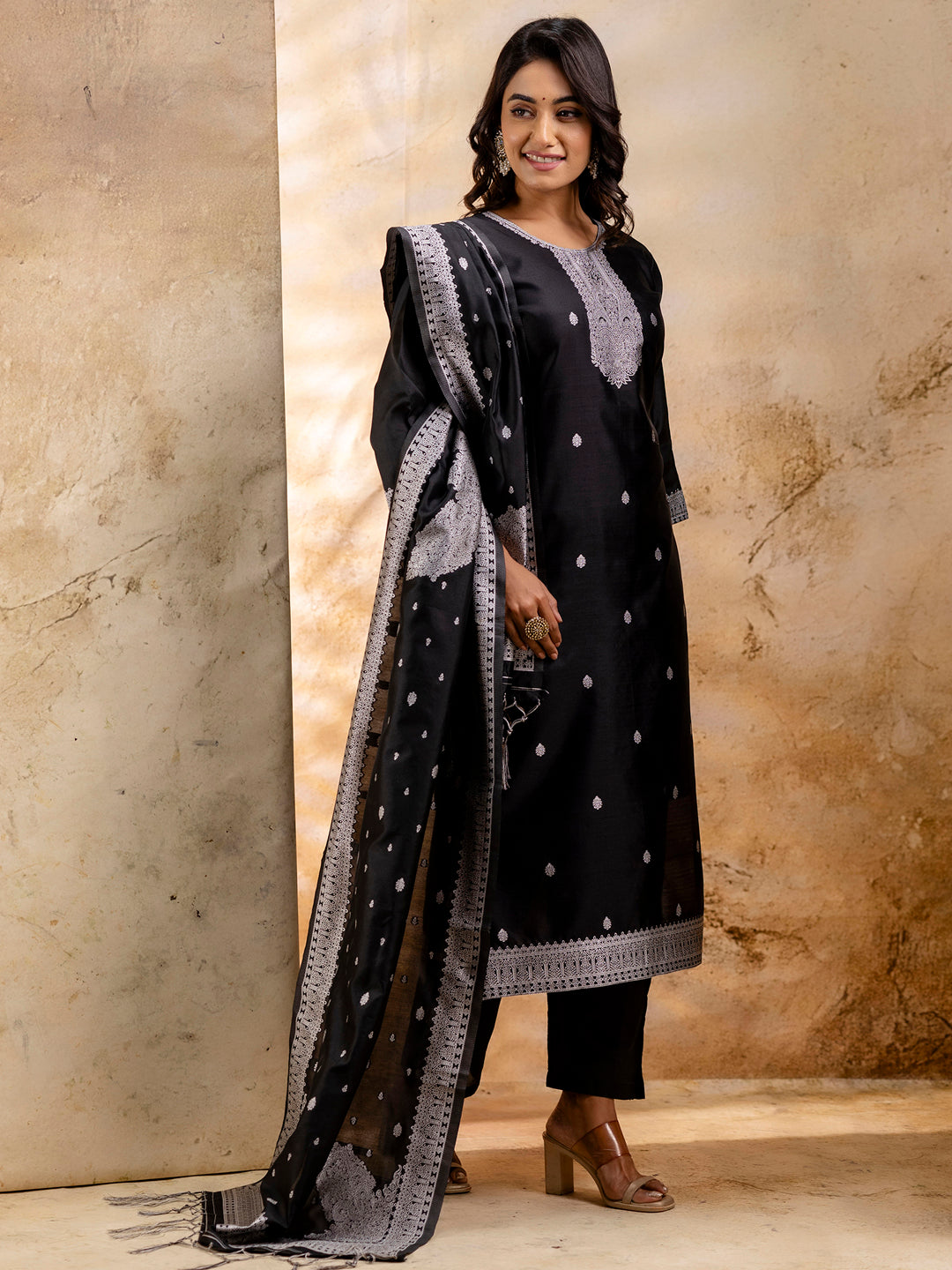 Women's Embroidered Cotton Blend Kurta Pant Sets with Dupatta - FitVibe Fashion