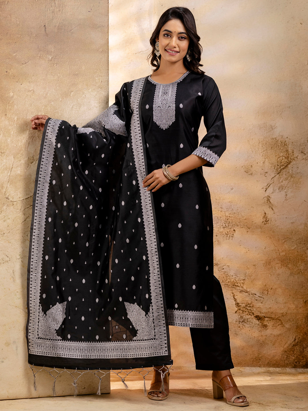 Women's Embroidered Cotton Blend Kurta Pant Sets with Dupatta - FitVibe Fashion