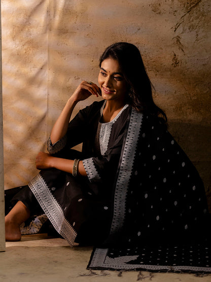 Women's Embroidered Cotton Blend Kurta Pant Sets with Dupatta - FitVibe Fashion