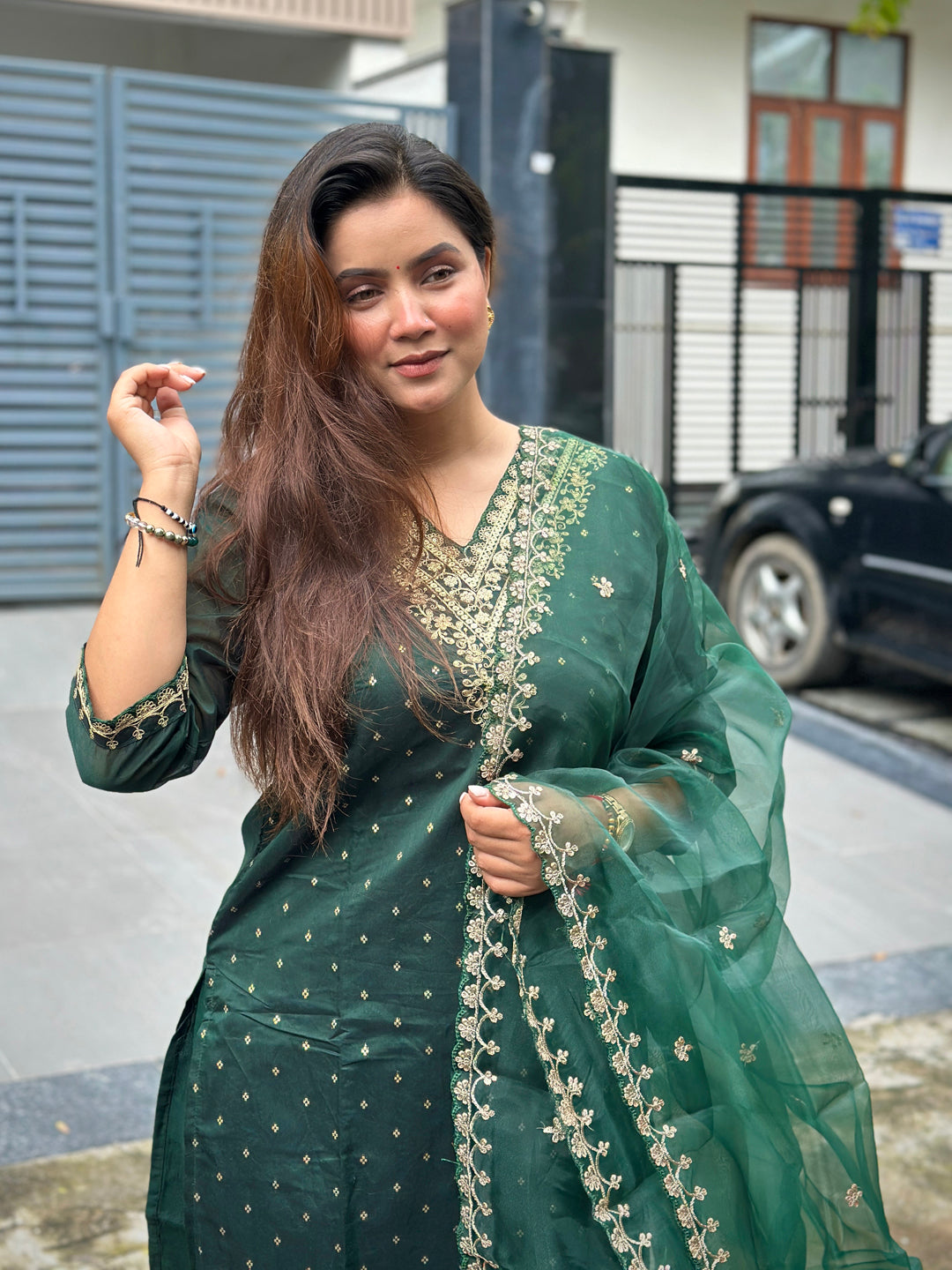 Vedhika Women’s Embroidered Chanderi Silk Kurta & Pant Set – Ready-to-Wear Festive Outfit - FitVibe Fashion