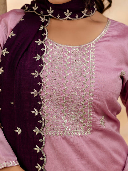 Women's Embroidered Silk Blend Kurta Pant Sets With Dupatta - FitVibe Fashion