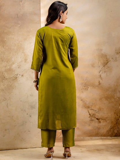 Women's Embroidered Silk Blend Kurta Pant Sets With Dupatta - FitVibe Fashion