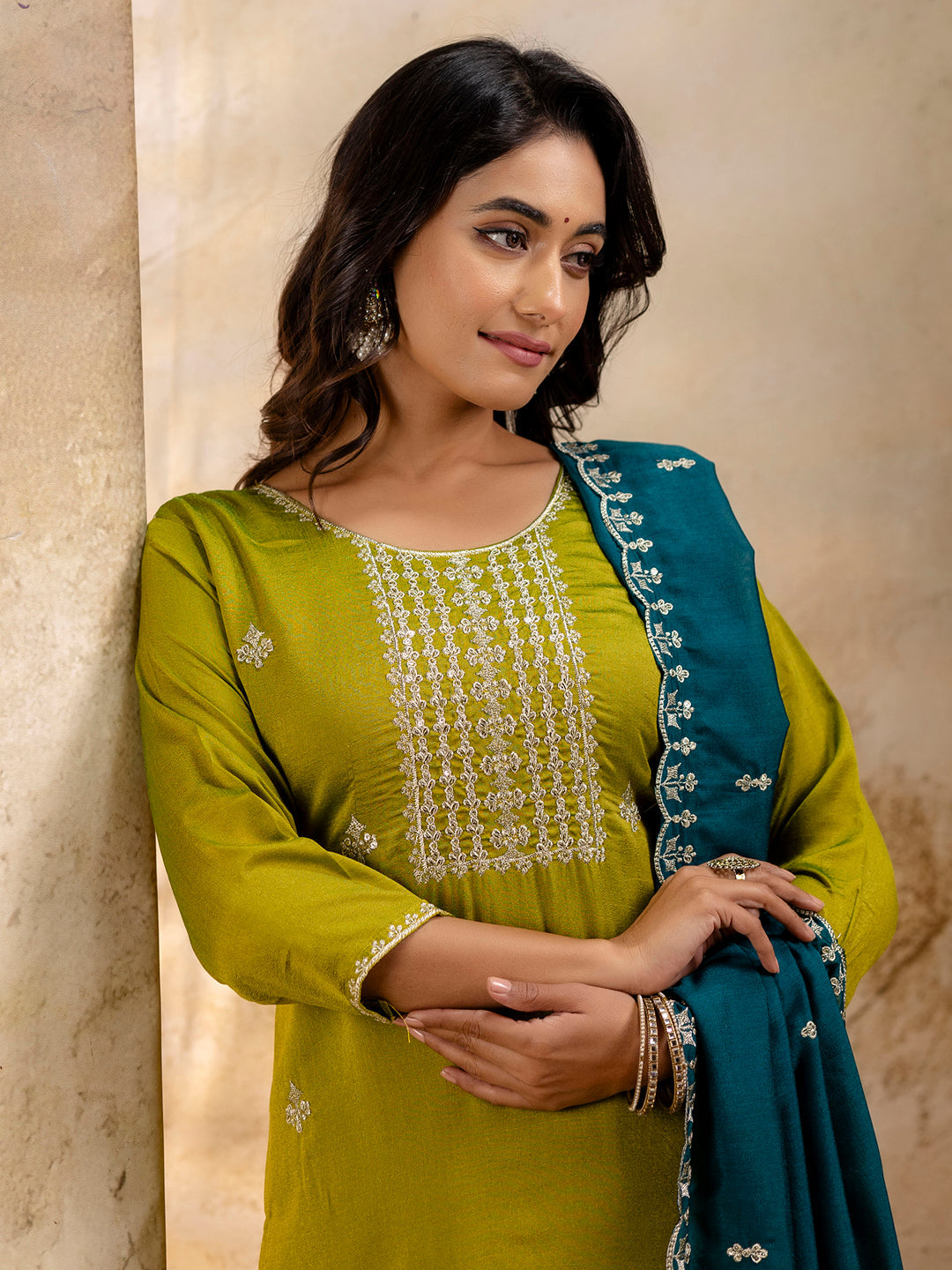 Women's Embroidered Silk Blend Kurta Pant Sets With Dupatta - FitVibe Fashion