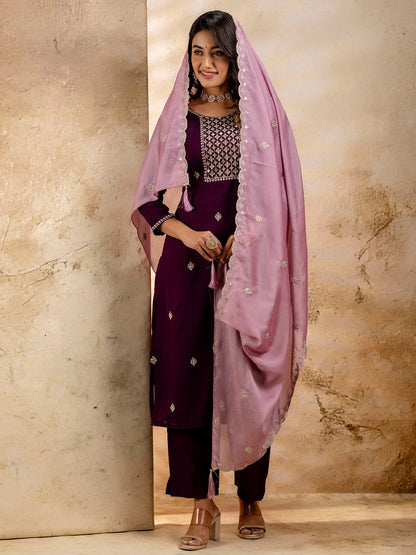 Women's Embroidered Silk Blend Kurta Pant Sets With Dupatta - FitVibe Fashion