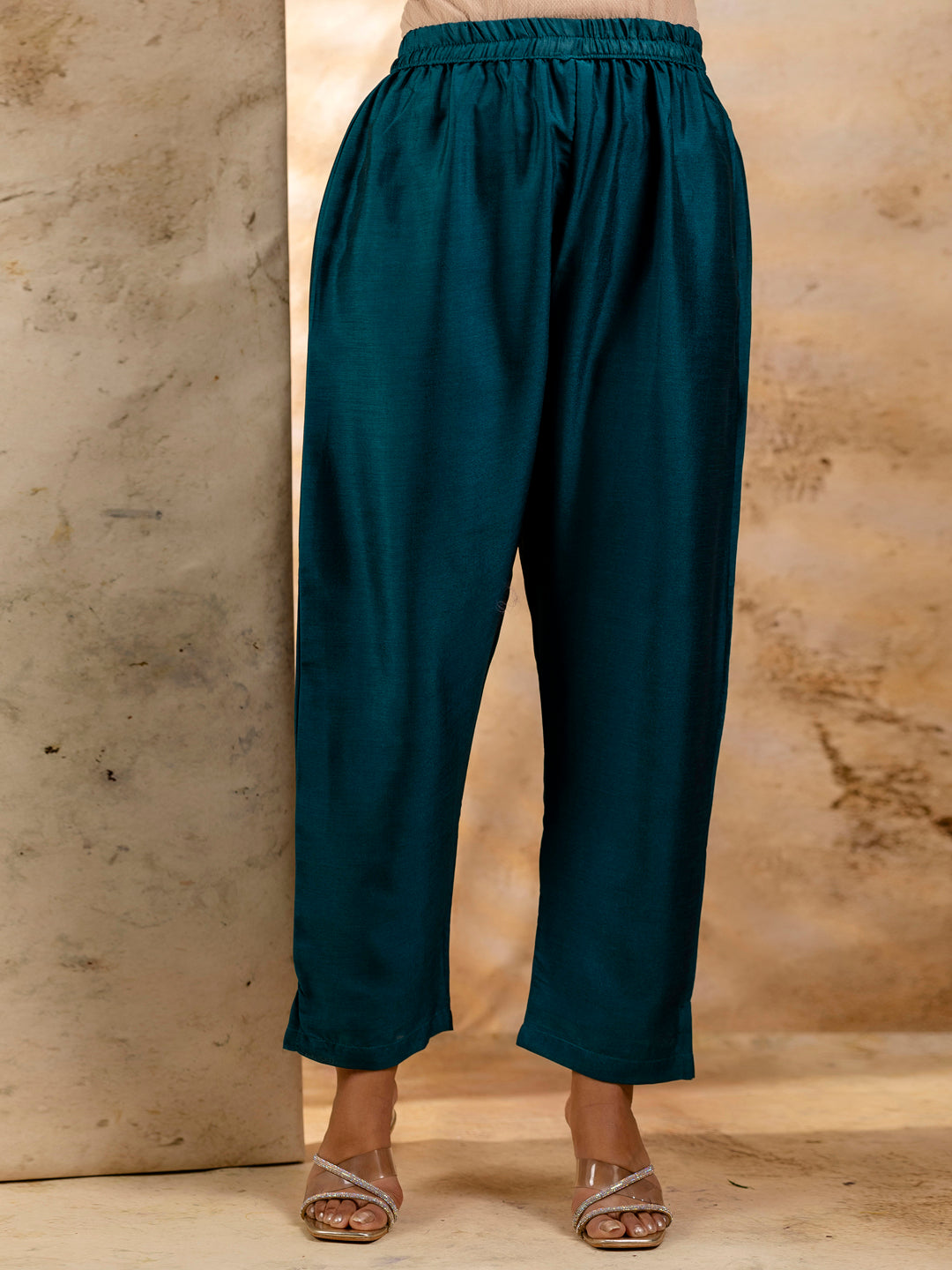 Women's Embroidered Silk Blend Kurta Pant Sets With Dupatta - FitVibe Fashion