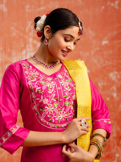 Women Silk Blend Kurta Pant Dupatta Set - FitVibe Fashion