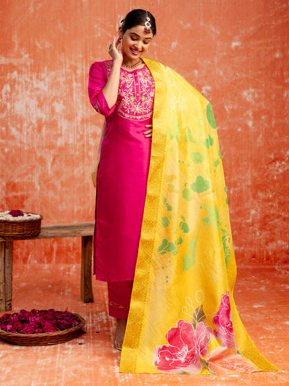 Women Silk Blend Kurta Pant Dupatta Set - FitVibe Fashion