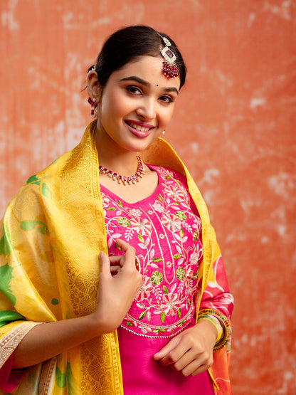 Women Silk Blend Kurta Pant Dupatta Set - FitVibe Fashion