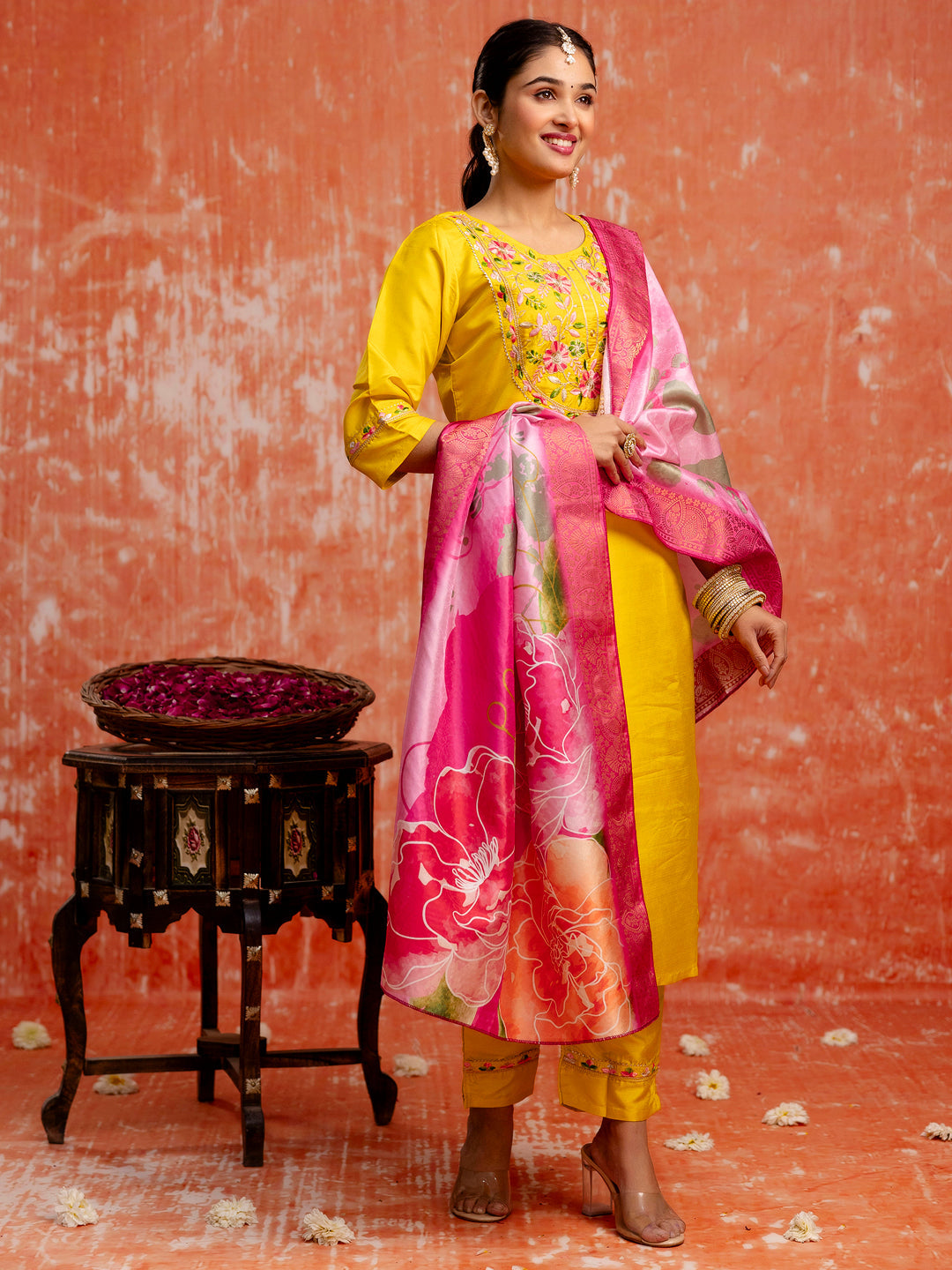 Women Silk Blend Kurta Pant Dupatta Set - FitVibe Fashion