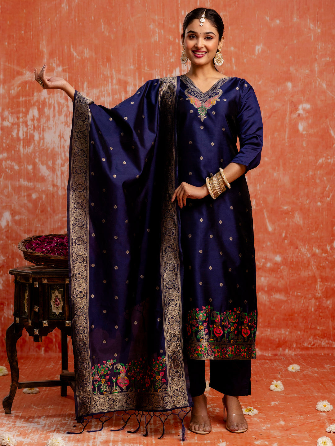 Padmavati Women Silk Blend Kurta Pant Dupatta Set - FitVibe Fashion