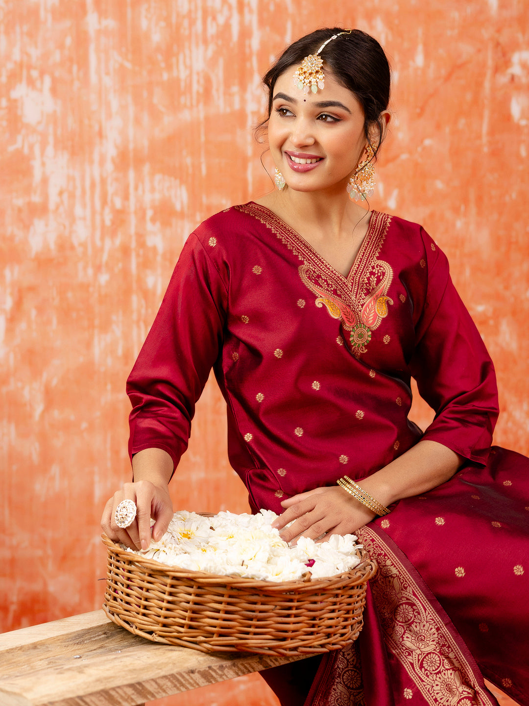 Padmavati Women Silk Blend Kurta Pant Dupatta Set - FitVibe Fashion