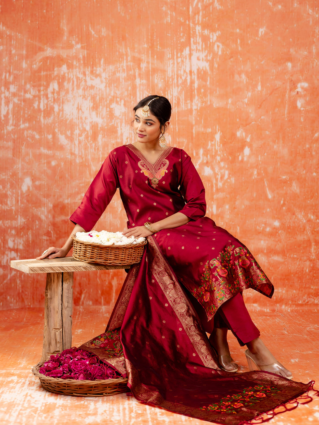 Padmavati Women Silk Blend Kurta Pant Dupatta Set - FitVibe Fashion