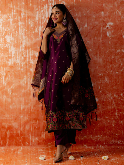 Padmavati Women Silk Blend Kurta Pant Dupatta Set - FitVibe Fashion