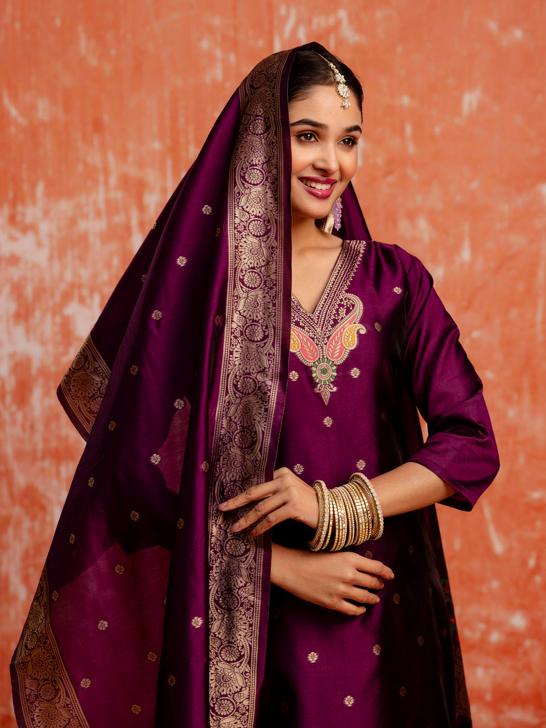 Padmavati Women Silk Blend Kurta Pant Dupatta Set - FitVibe Fashion