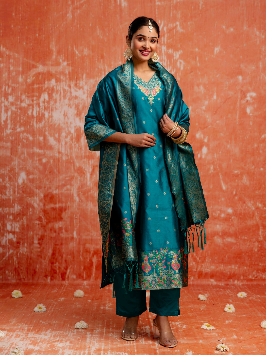 Padmavati Women Silk Blend Kurta Pant Dupatta Set - FitVibe Fashion