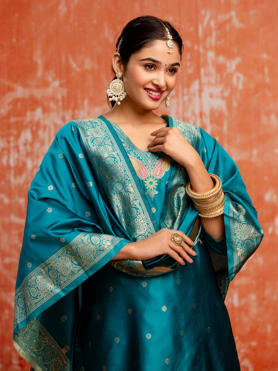 Padmavati Women Silk Blend Kurta Pant Dupatta Set - FitVibe Fashion