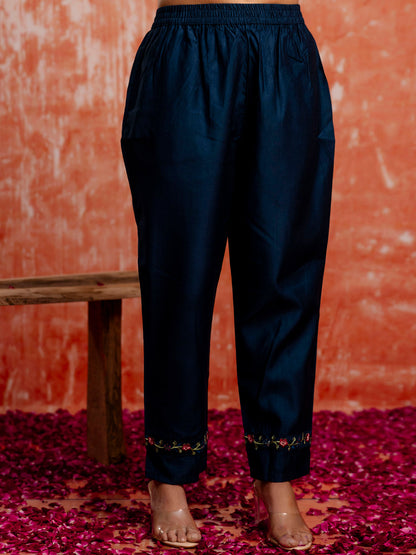 Women's Viscose Rayon Embroidered Kurta Pant Set with Organza Dupatta Modern and Traditional Blend Ethnic Wear Set - FitVibe Fashion