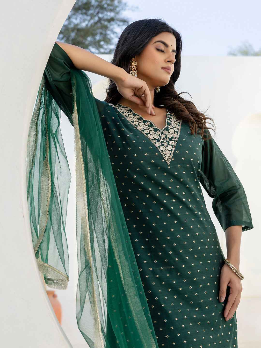 Akrita Women Silk Blend Kurta Pant Dupatta Set